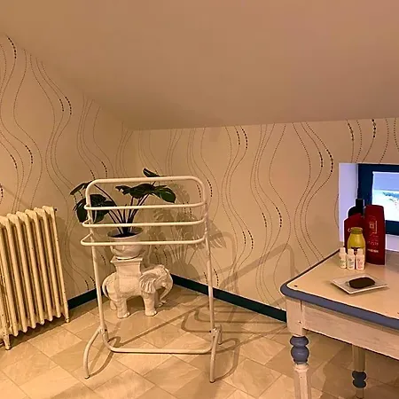 Beausoleil Nocleg ze śniadaniem 3*